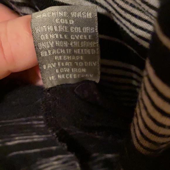 Retro-ology top - Picture 11 of 11